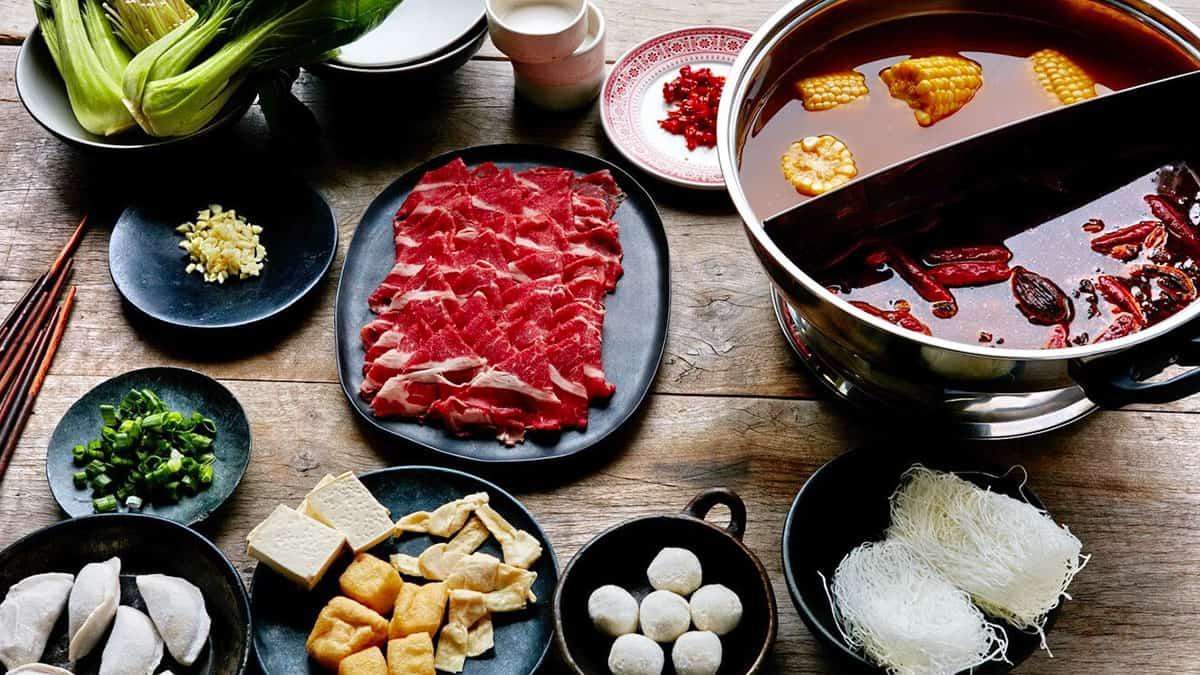 Cách nấu lẩu bò Kobe là vấn đề được nhiều người quan tâm